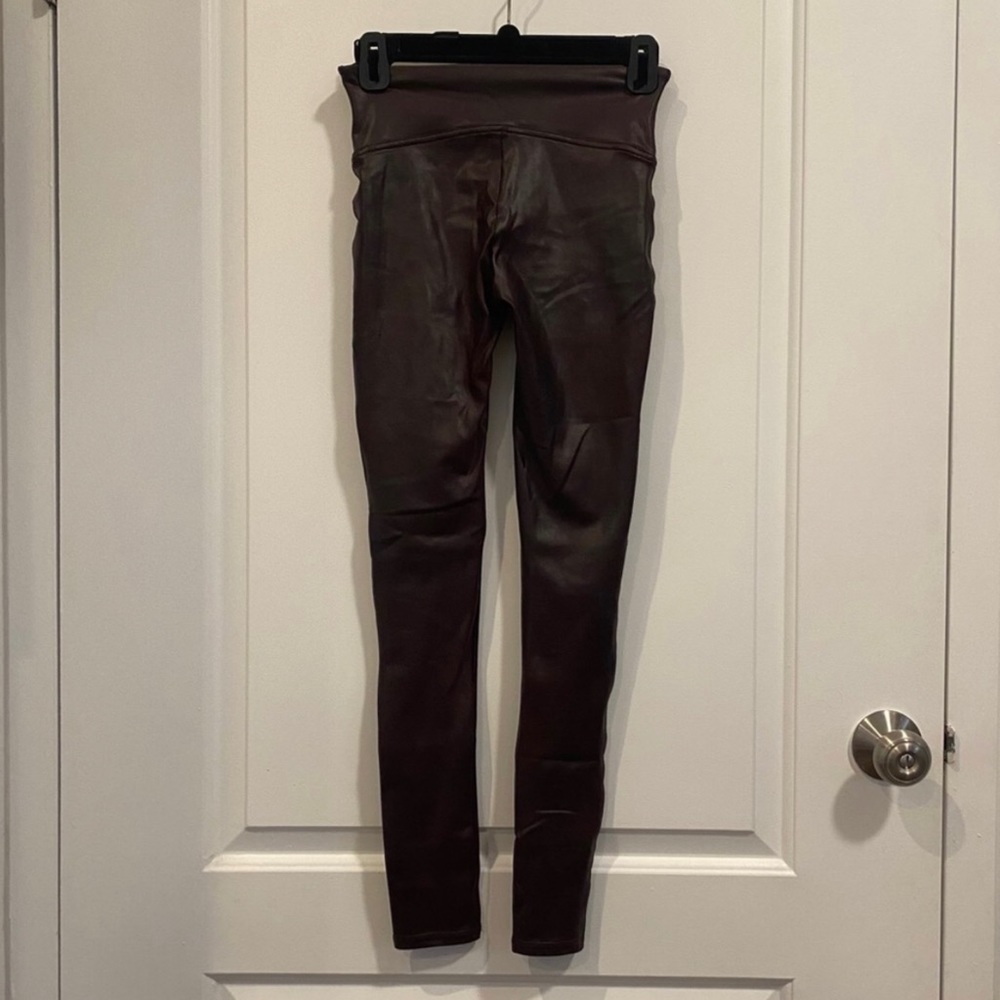 Spanx Faux Leather Leggings in Color Wine - Picture 5 of 6